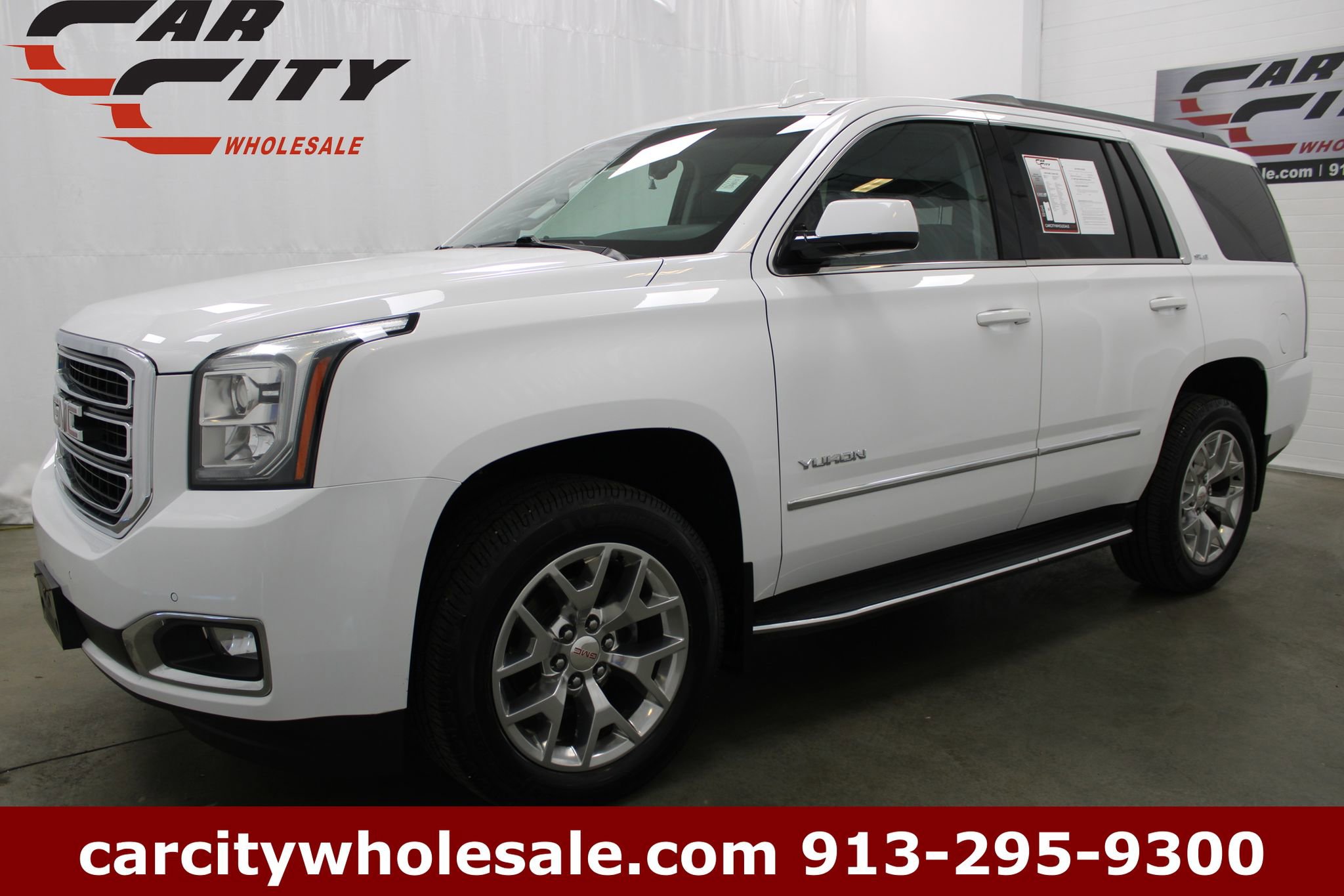 Used 2019 GMC Yukon SLE w/ SLE Value Package AWD/4WD image 1