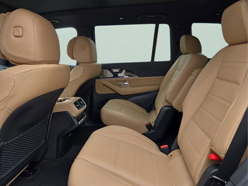 New 2026 Mercedes-Benz GLS 580 4MATIC image 10