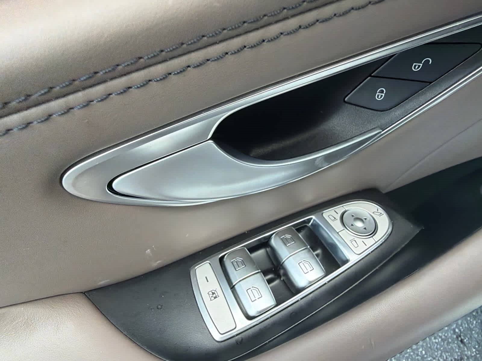 Used 2022 Mercedes-Benz AMG GT 53 image 21