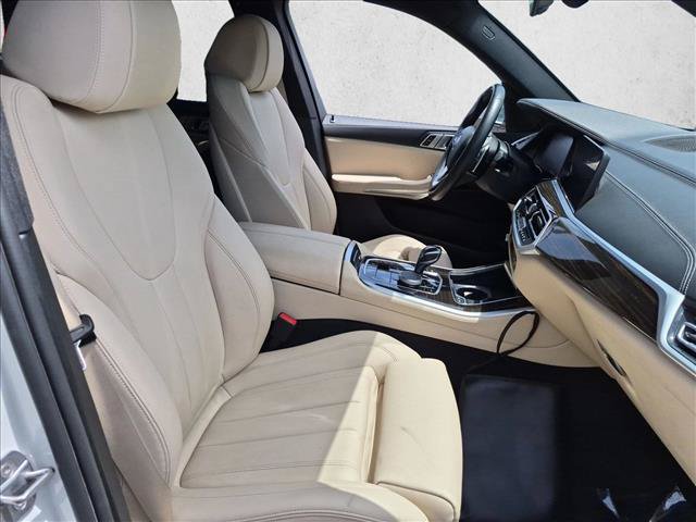Used 2020 BMW X5 xDrive40i w/ Executive Package AWD/4WD image 22
