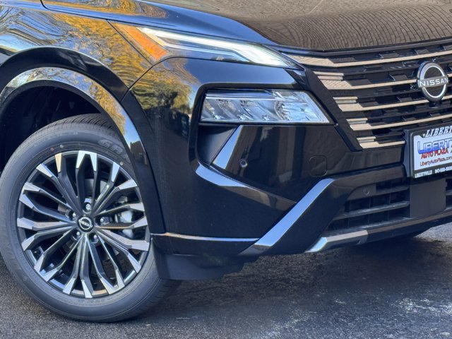 New 2026 Nissan Rogue Platinum w/ Platinum Premium Package image 3