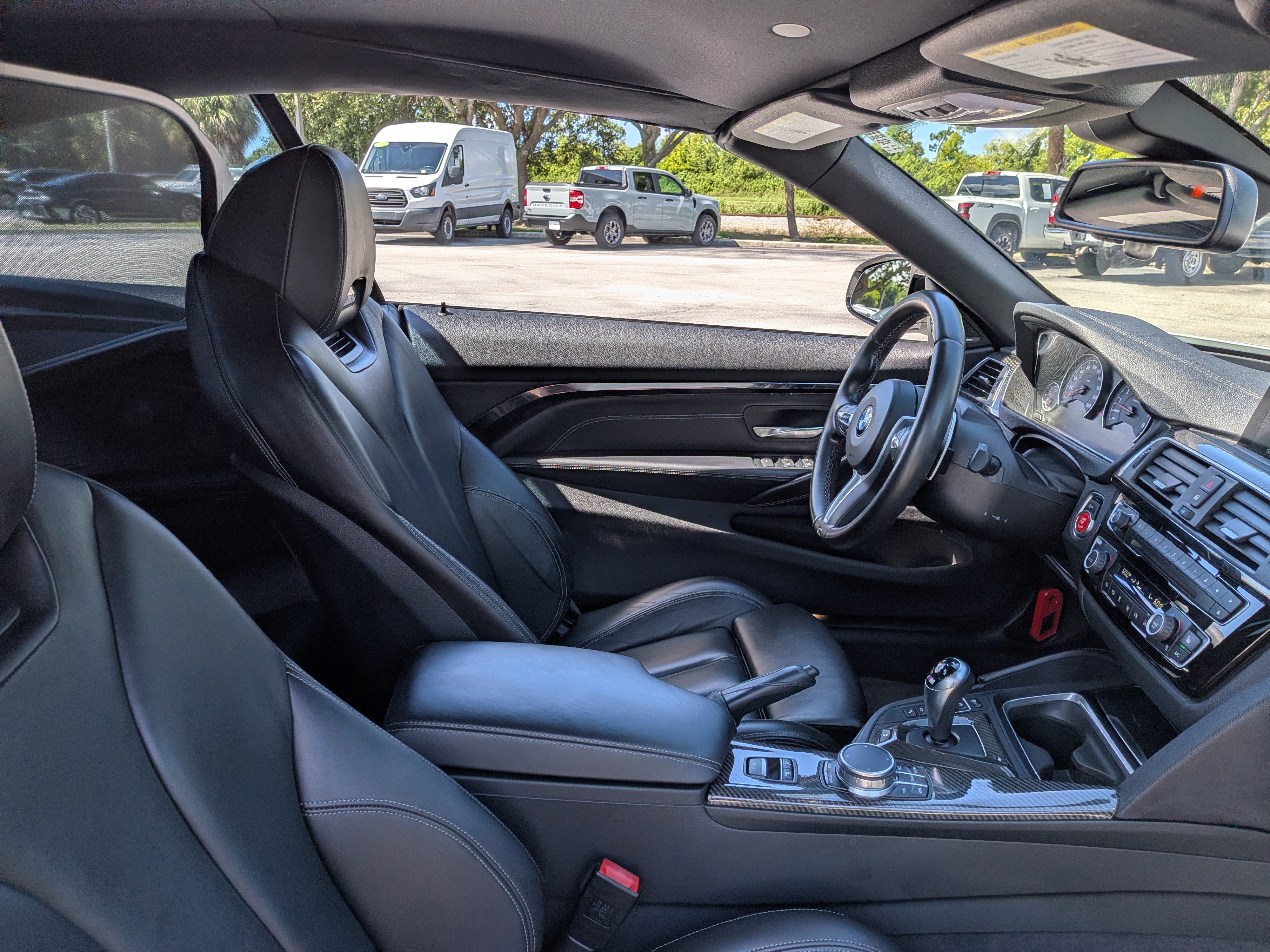 Used 2018 BMW M4 Convertible RWD image 15