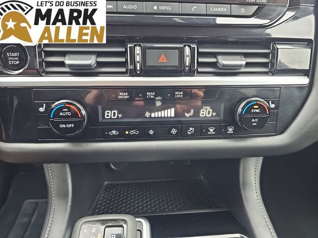 Used 2025 Nissan Pathfinder SV FWD image 17