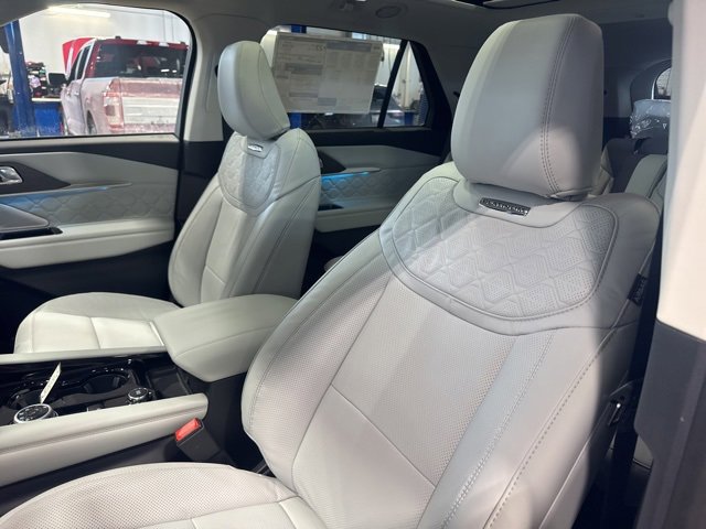 New 2026 Ford Explorer Platinum image 26