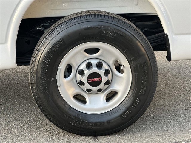 New 2025 GMC Savana 2500 w/ Driver Convenience Package image 29