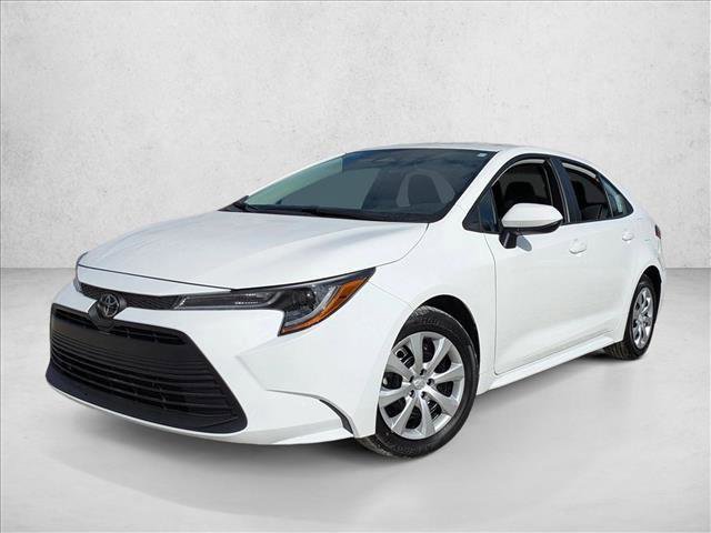 Certified 2025 Toyota Corolla LE image 1