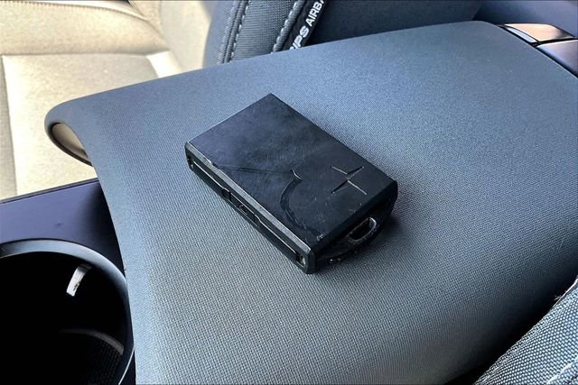 Used 2022 Polestar Polestar 2 image 32