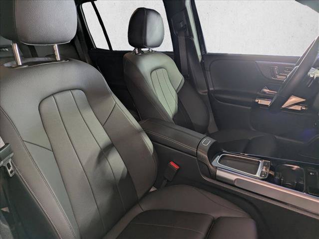 Certified 2025 Mercedes-Benz GLB 250 image 21
