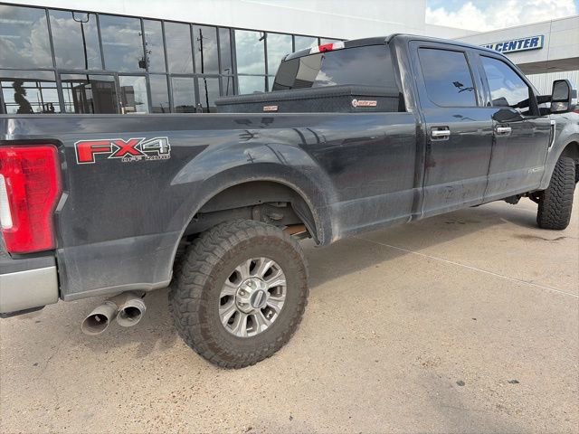 Used 2019 Ford F350 XLT w/ XLT Premium Package image 9