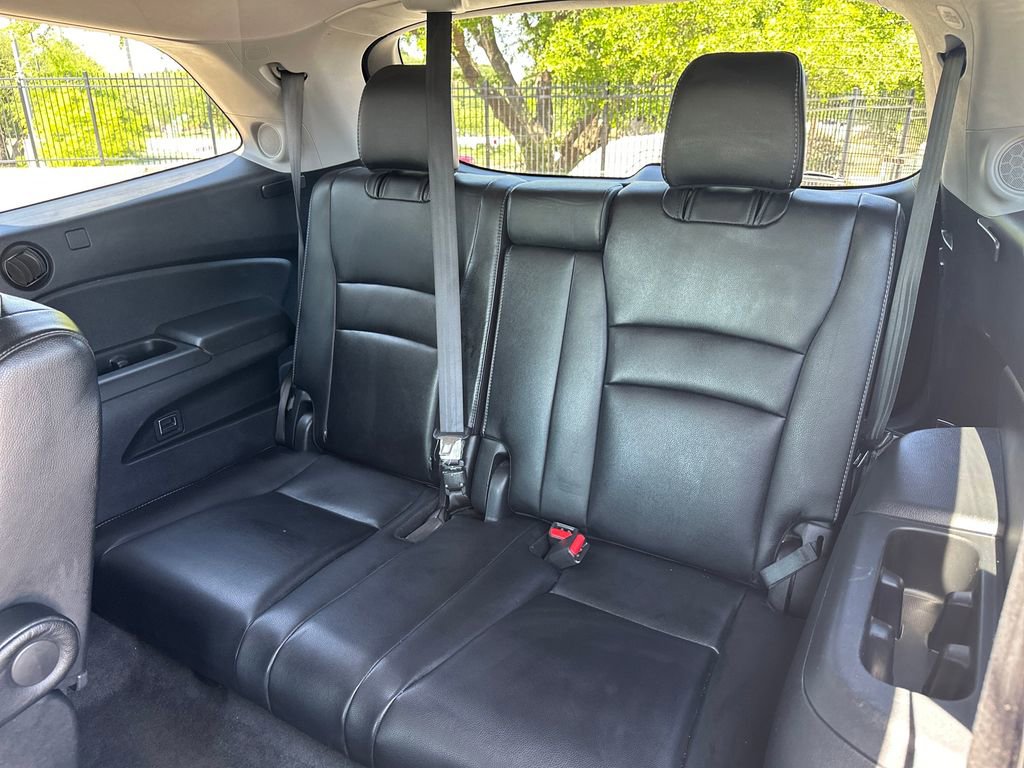 Used 2019 Honda Pilot Touring image 34