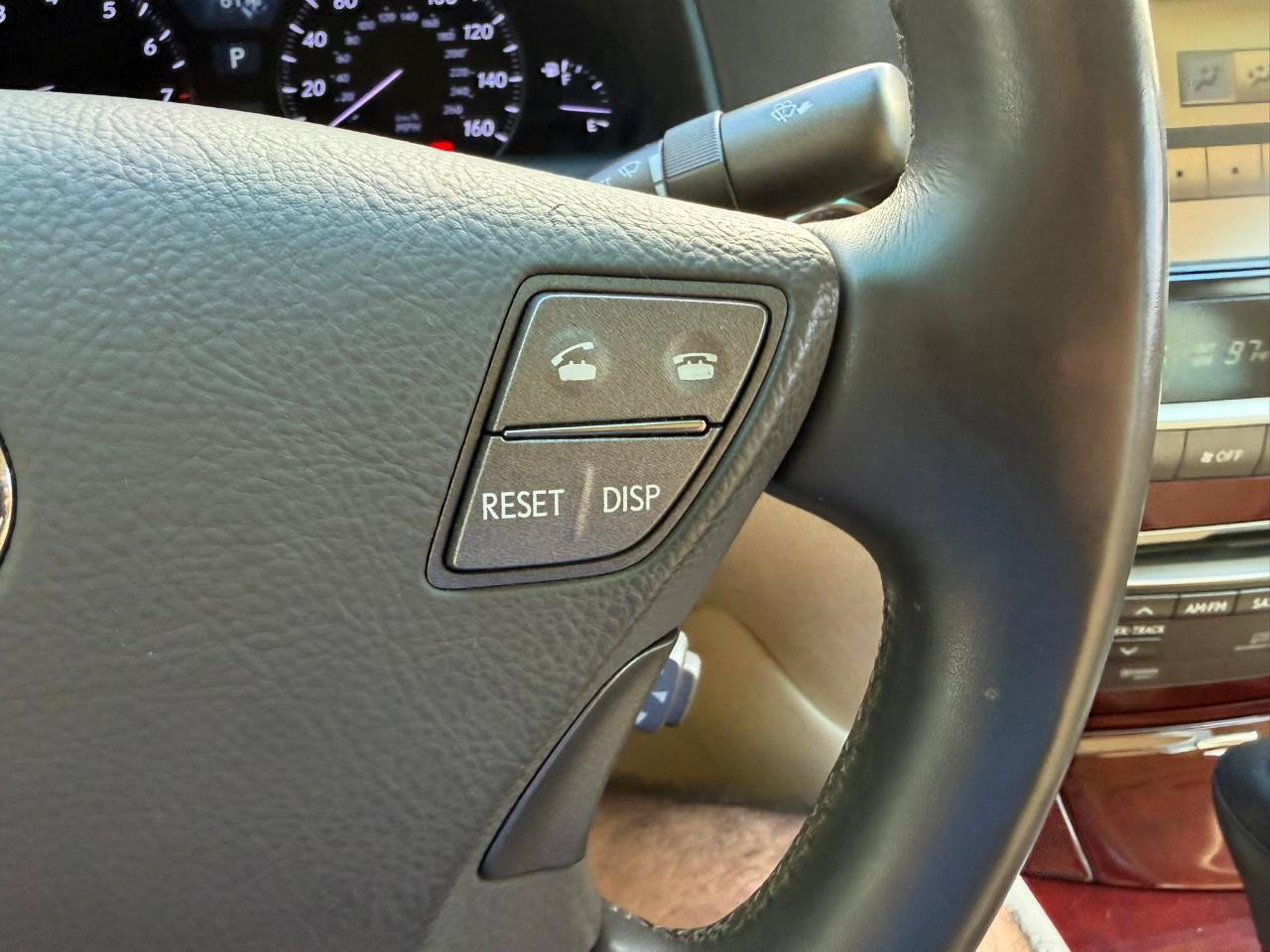 Used 2012 Lexus LS 460 w/ Luxury Value Edition RWD image 28