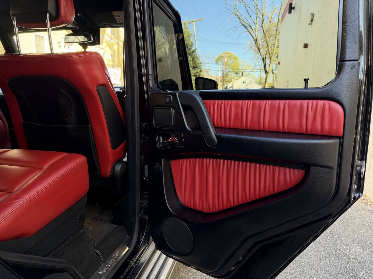Used 2017 Mercedes-Benz G 550 image 28