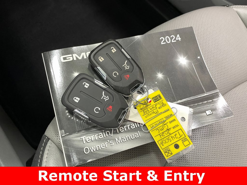 Used 2024 GMC Terrain SLT image 7