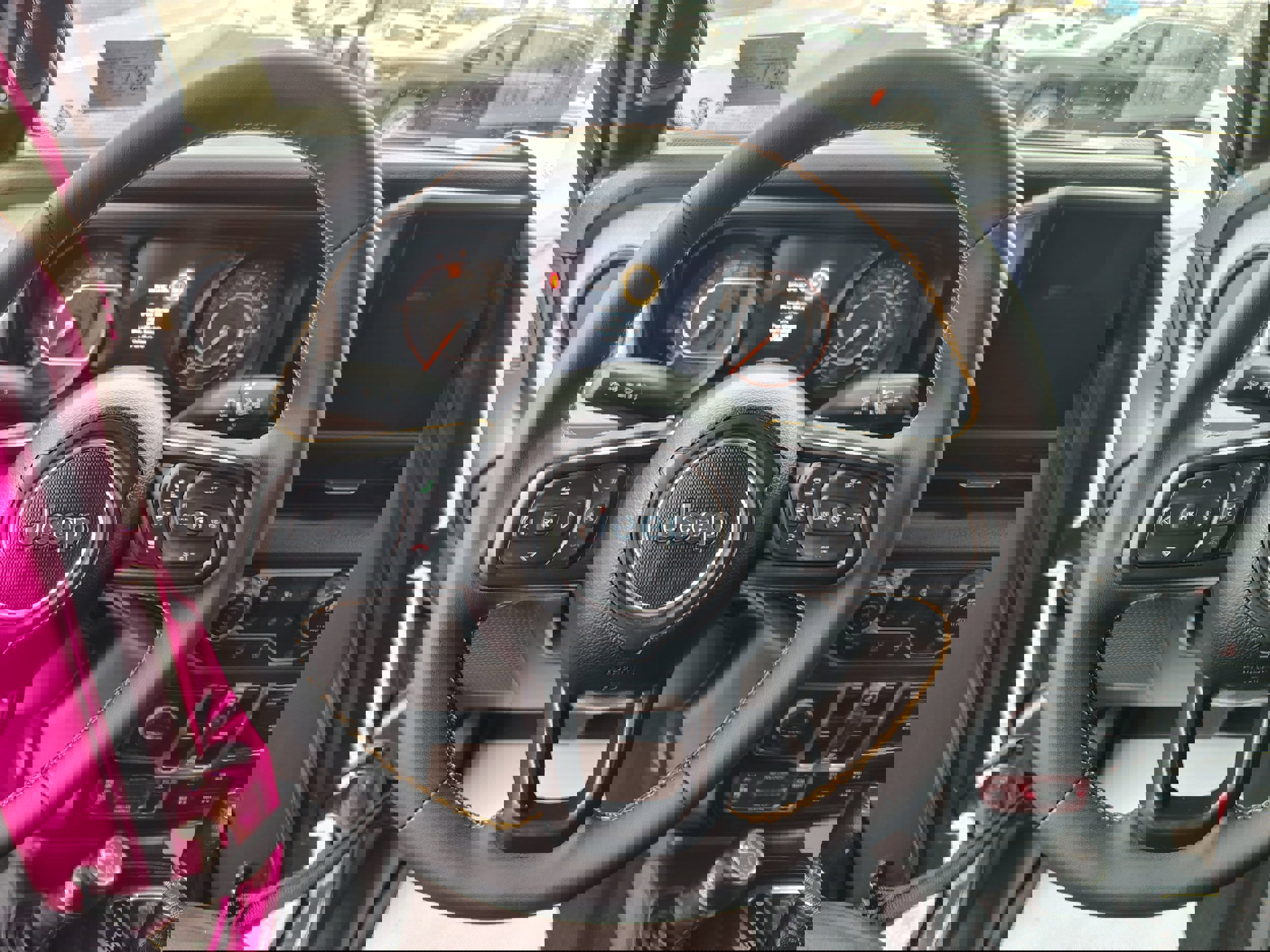 Certified 2024 Jeep Wrangler Willys image 21