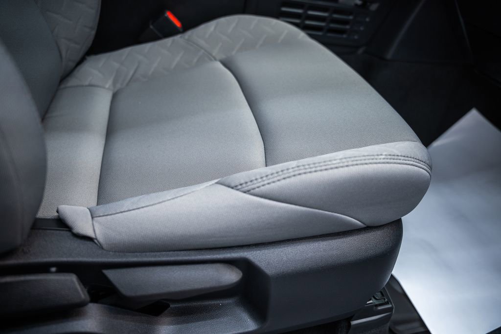 Certified 2025 Toyota Tacoma SR5 image 33