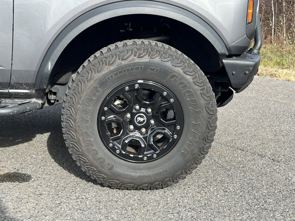 Used 2021 Ford Bronco Base w/ Sasquatch Package image 19