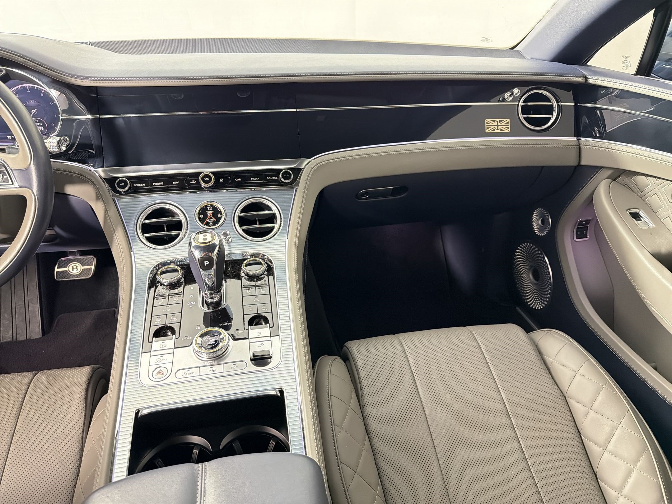 Used 2020 Bentley Continental GT V8 First Edition AWD/4WD image 28