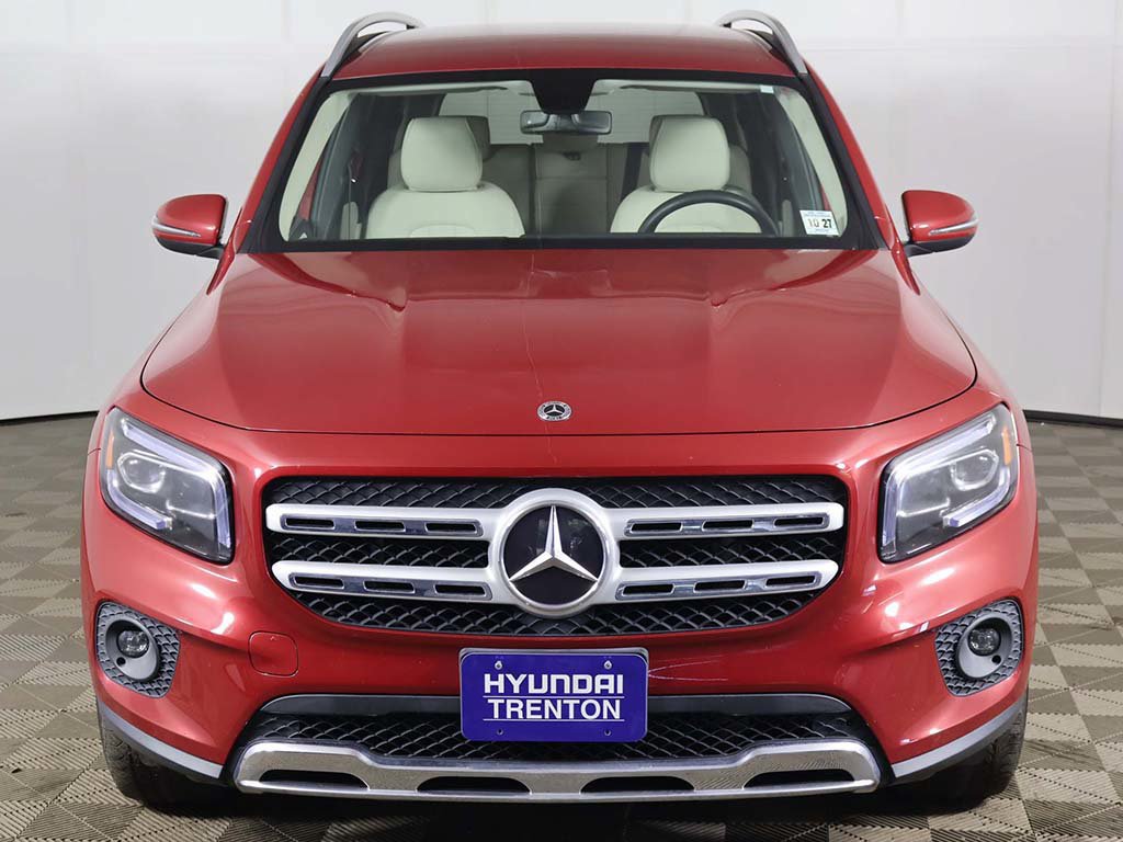 Used 2022 Mercedes-Benz GLB 250 4MATIC image 9