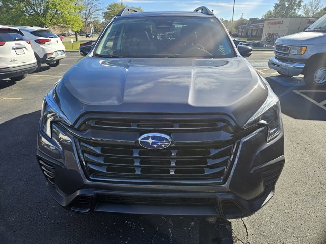 Used 2023 Subaru Ascent Onyx Edition image 2