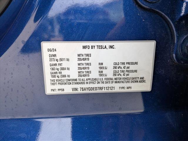 Used 2024 Tesla Model Y 2WD image 16