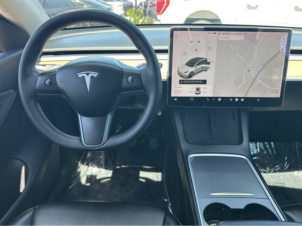 Used 2021 Tesla Model Y Long Range AWD/4WD image 20