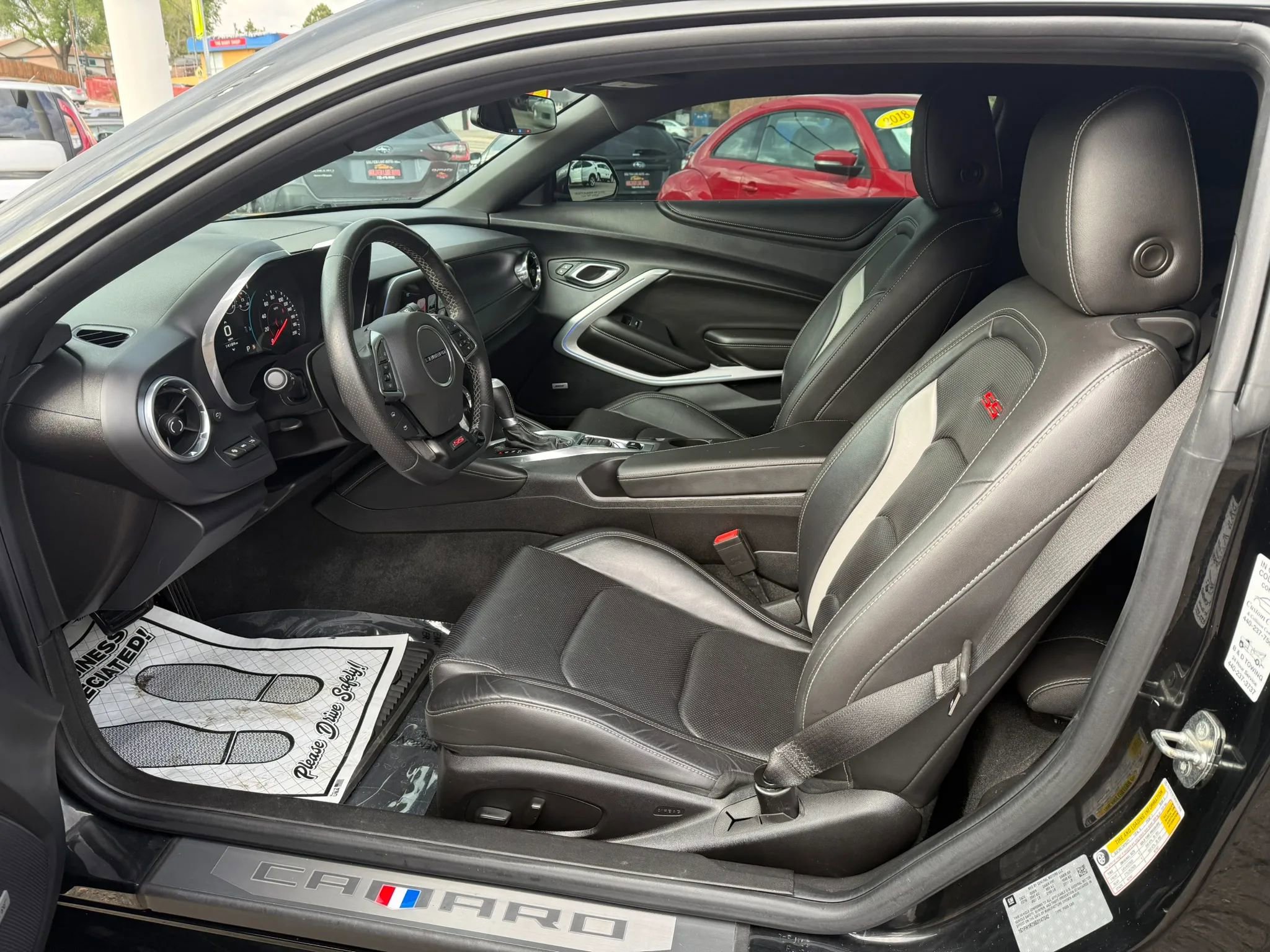 Used 2016 Chevrolet Camaro SS RWD image 10
