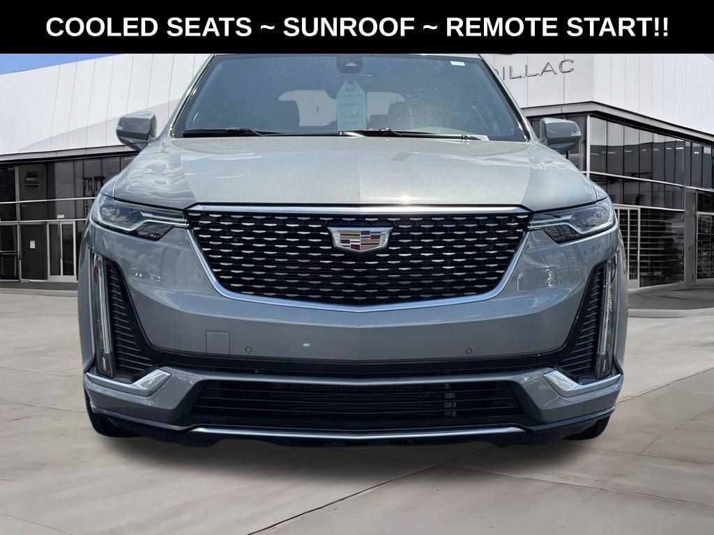 Certified 2023 Cadillac XT6 Premium Luxury FWD image 4