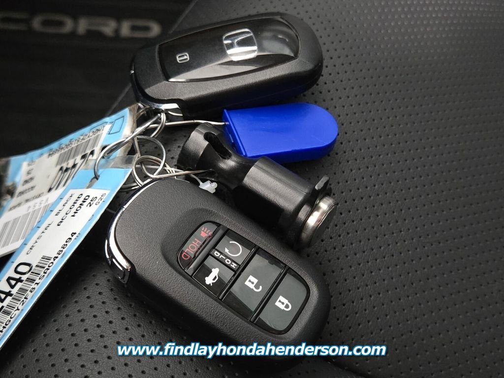 Certified 2025 Honda Accord Touring image 31
