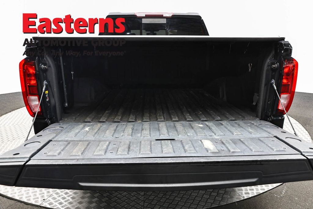 Used 2021 GMC Sierra 1500 Elevation w/ Preferred Package AWD/4WD image 9