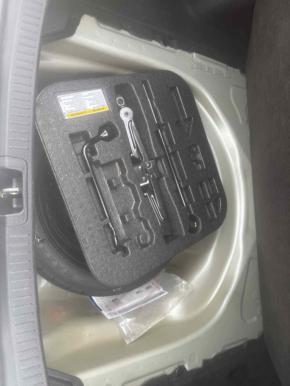 Used 2022 Toyota Corolla LE image 28