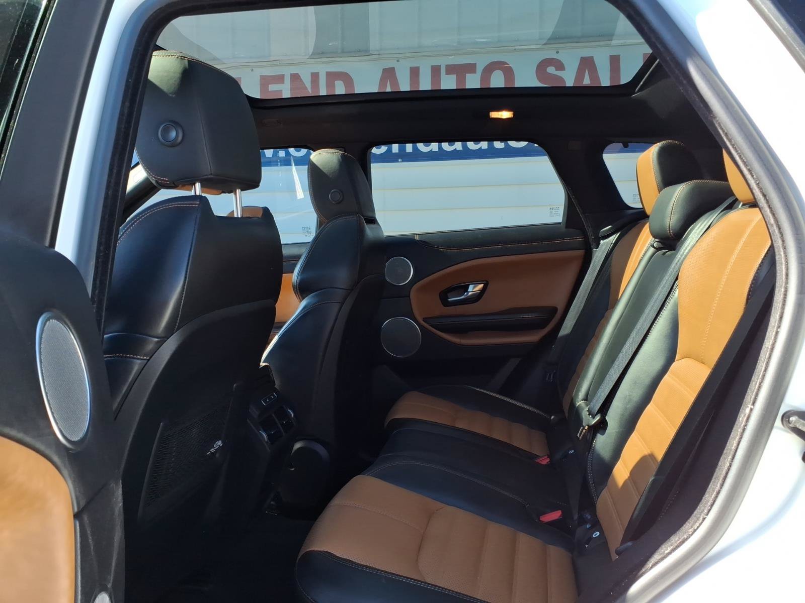 Used 2018 Land Rover Range Rover Evoque HSE Dynamic AWD/4WD image 13