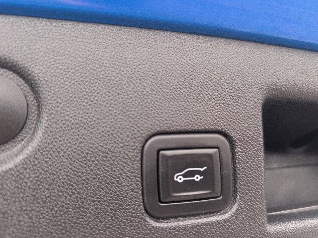 Certified 2024 Chevrolet Equinox LT w/ LPO, Floor Liner Package FWD image 39