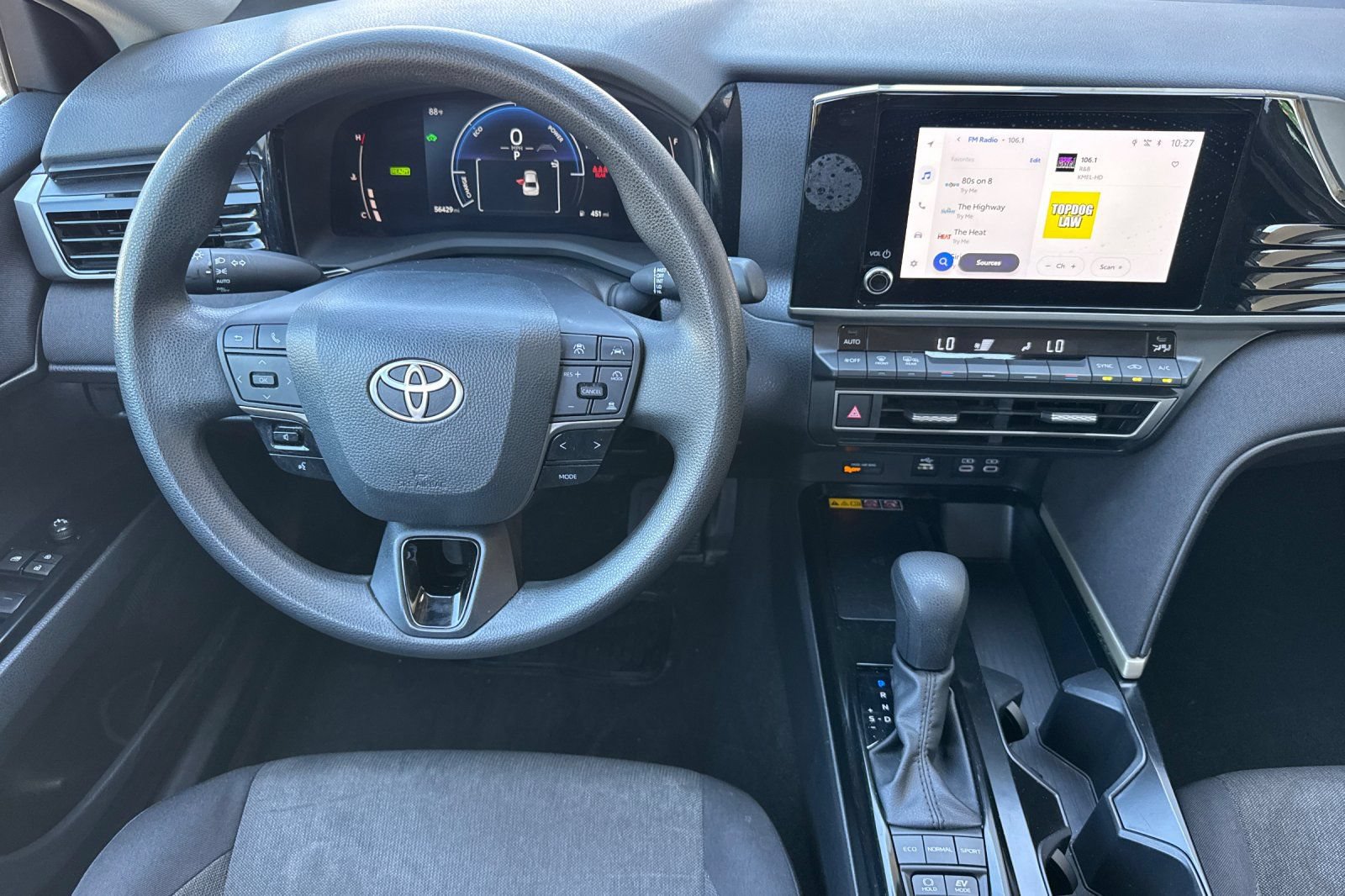 Certified 2025 Toyota Camry LE FWD image 17