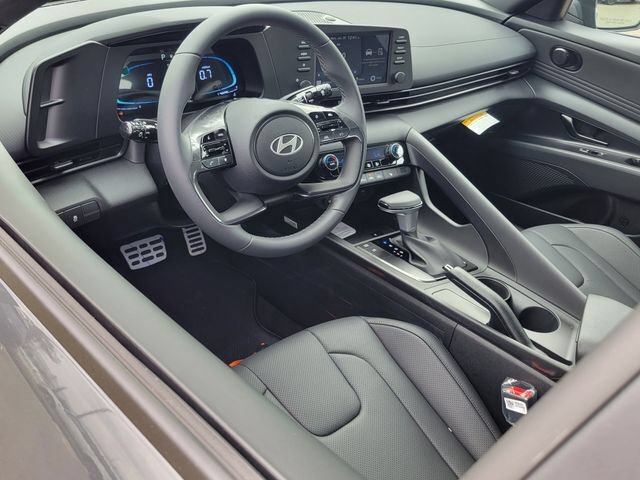 New 2026 Hyundai Elantra SEL Sport FWD image 5
