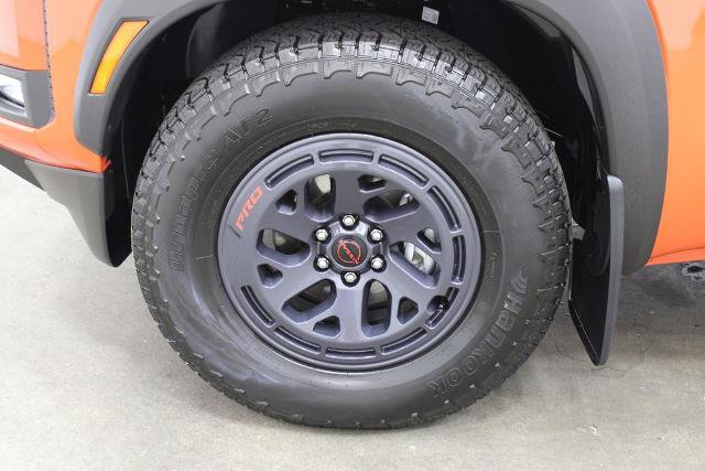 Certified 2025 Nissan Frontier Pro-X w/ Tow Package RWD image 27