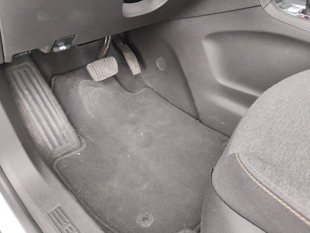 Used 2023 Chevrolet Equinox LT AWD/4WD image 6