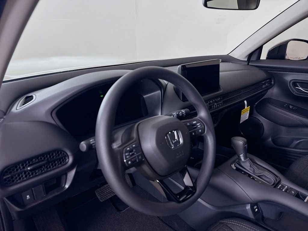New 2026 Honda HR-V LX image 9