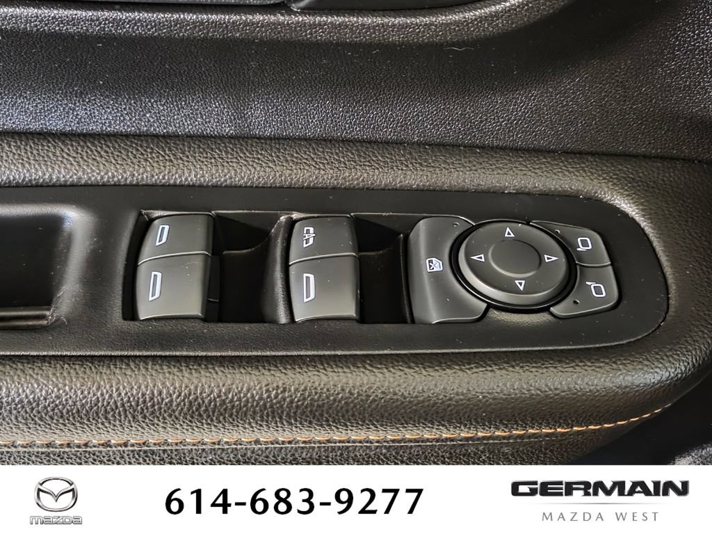 Used 2020 GMC Terrain SLE w/ Driver Convenience Package FWD image 28