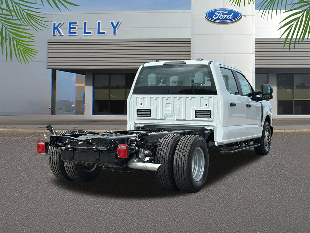 New 2025 Ford F350 XL RWD image 5