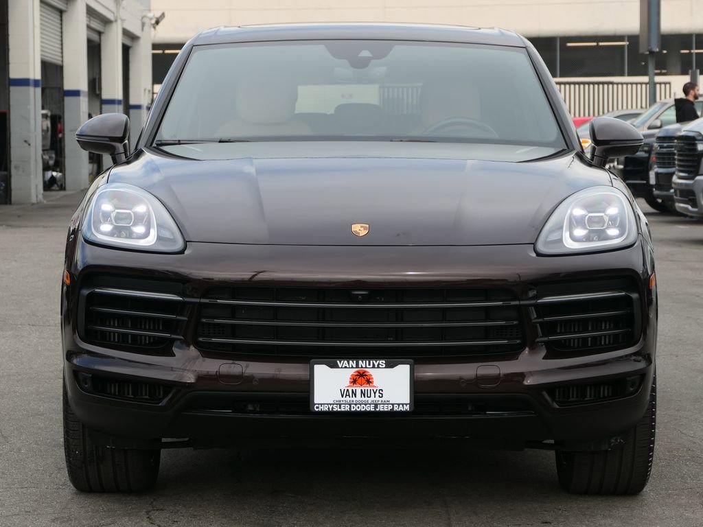 Used 2022 Porsche Cayenne Platinum Edition image 7