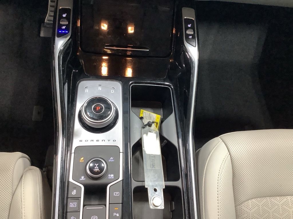 Certified 2023 Kia Sorento SX Prestige image 17