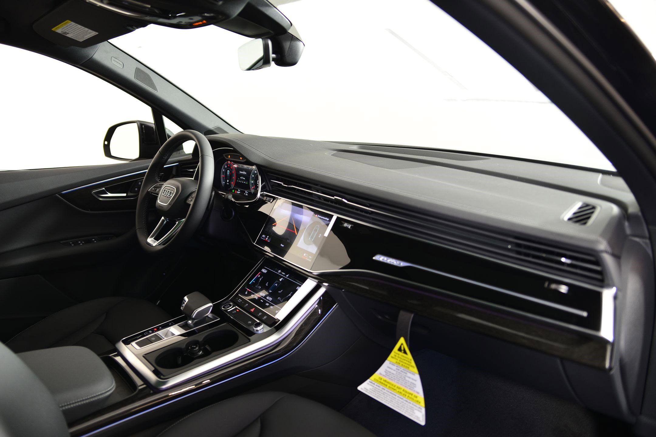 New 2026 Audi Q7 2.0T Premium image 17