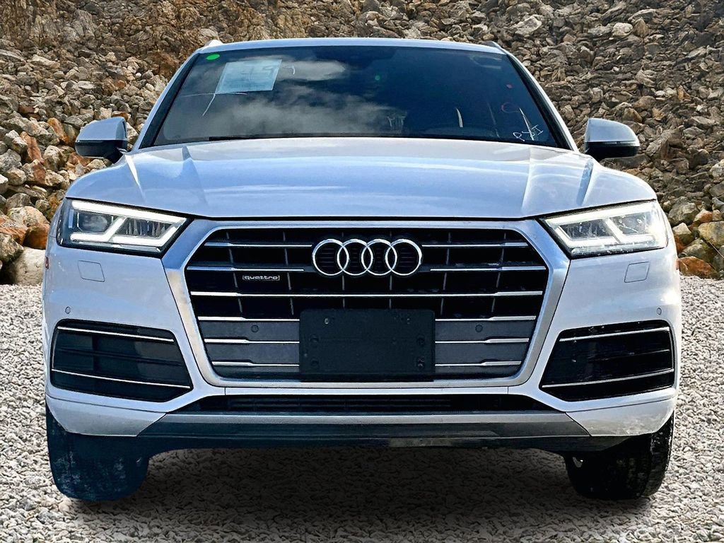Used 2018 Audi Q5 2.0T Premium Plus w/ Premium Plus Package image 3