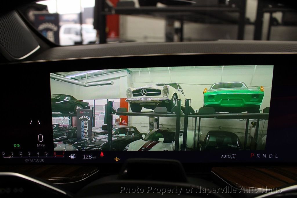 Used 2025 Cadillac Escalade ESV Sport Platinum w/ LPO, ONYX Package image 24