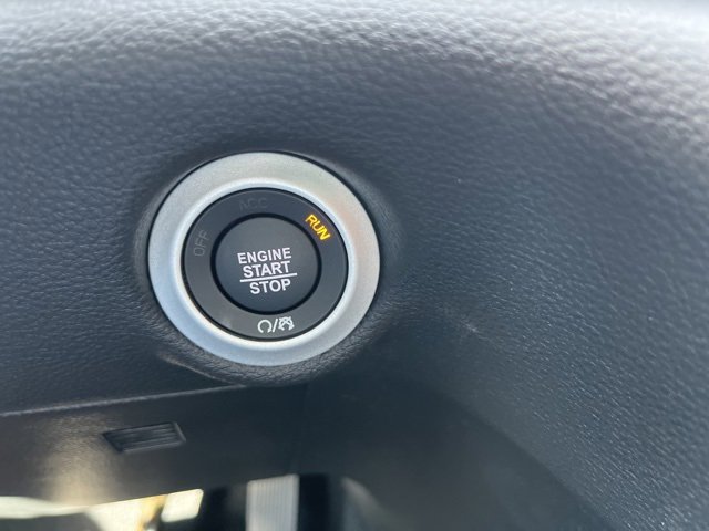 New 2026 Chrysler Pacifica Select image 30