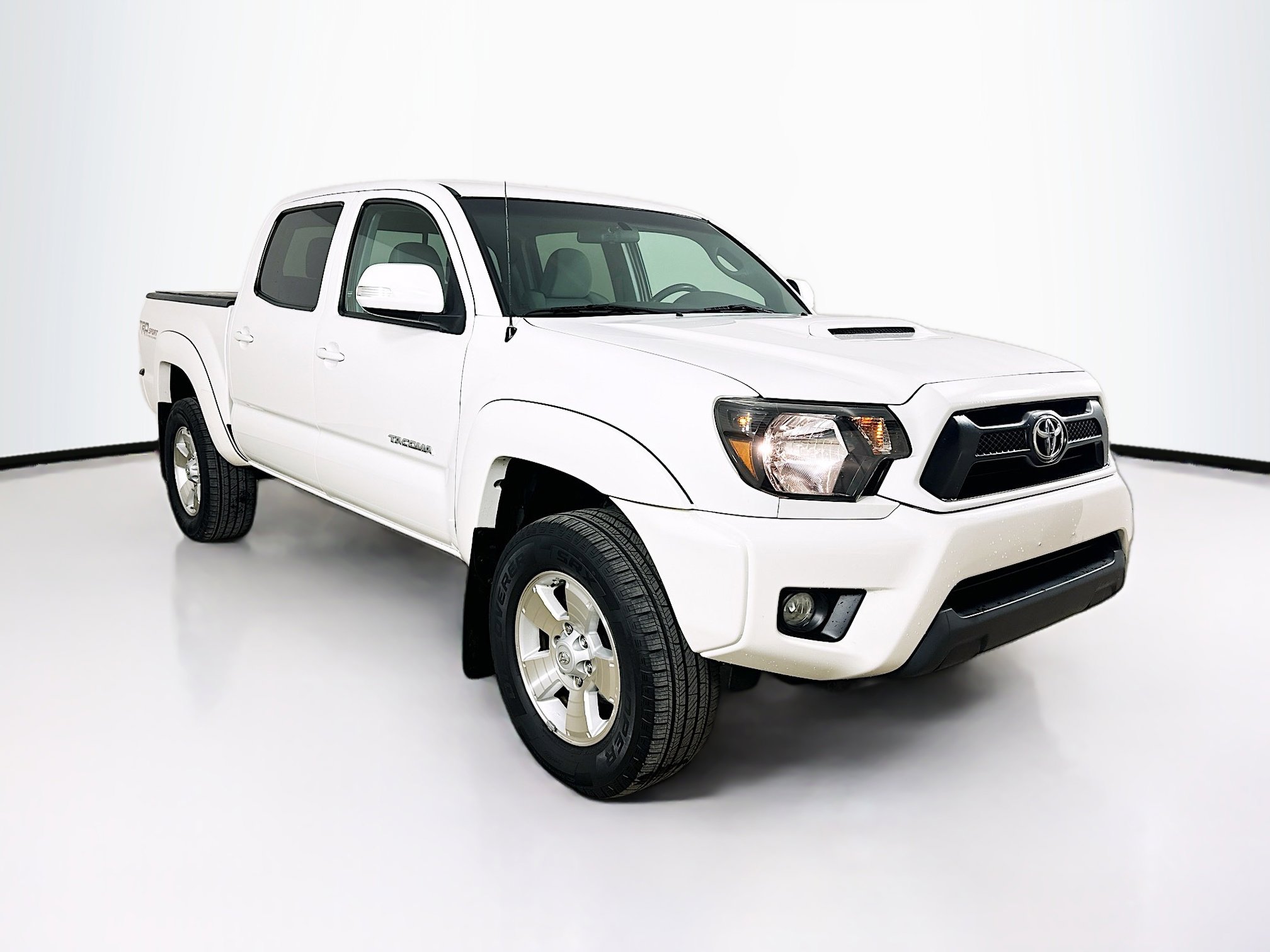 Used 2015 Toyota Tacoma 4x4 Double Cab image 3