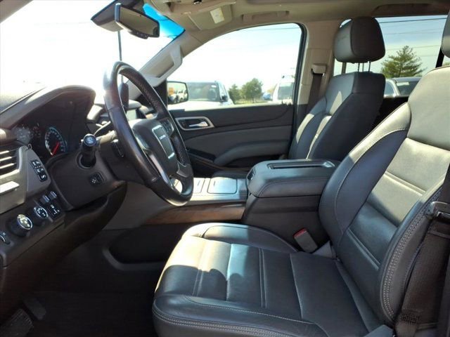 Used 2020 GMC Yukon Denali w/ Open Road Package image 23