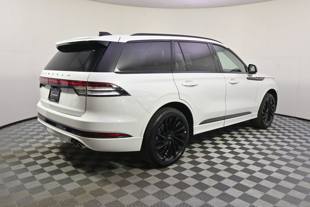 New 2026 Lincoln Aviator Reserve image 7