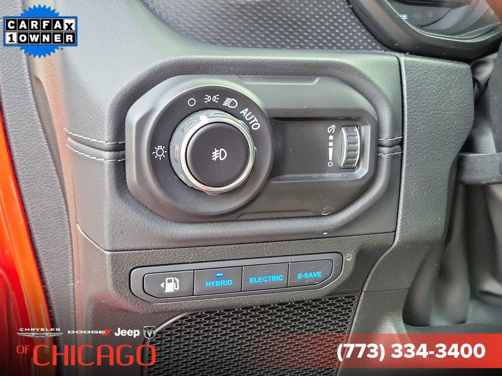 Certified 2025 Jeep Wrangler Unlimited Rubicon 4xe w/ Convenience Group AWD/4WD image 16