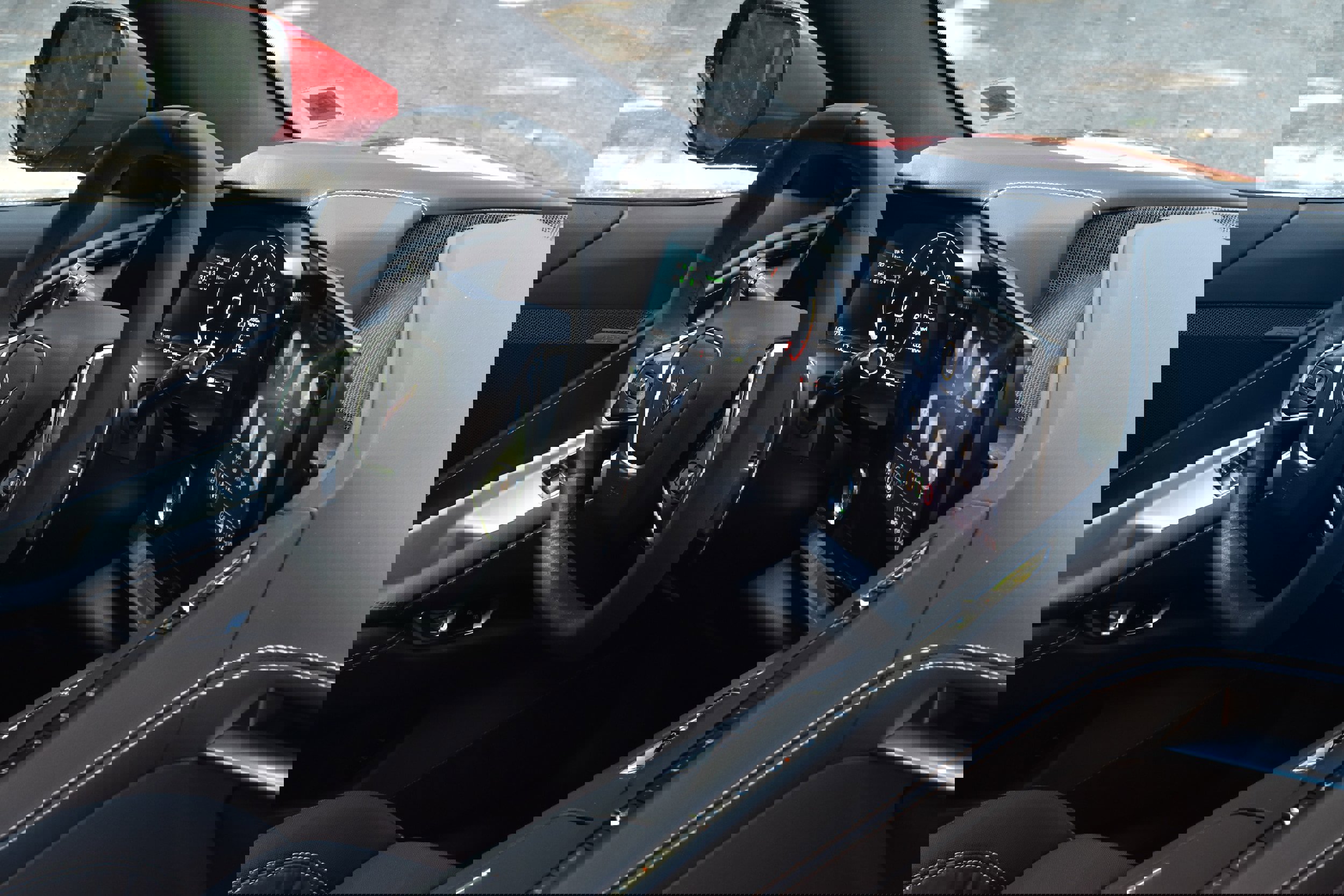 Used 2023 Chevrolet Corvette Stingray Coupe w/ Z51 Performance Package image 25